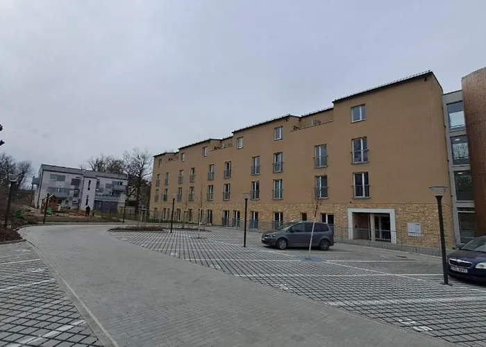 Apartman U Letiste Tuchoměřice